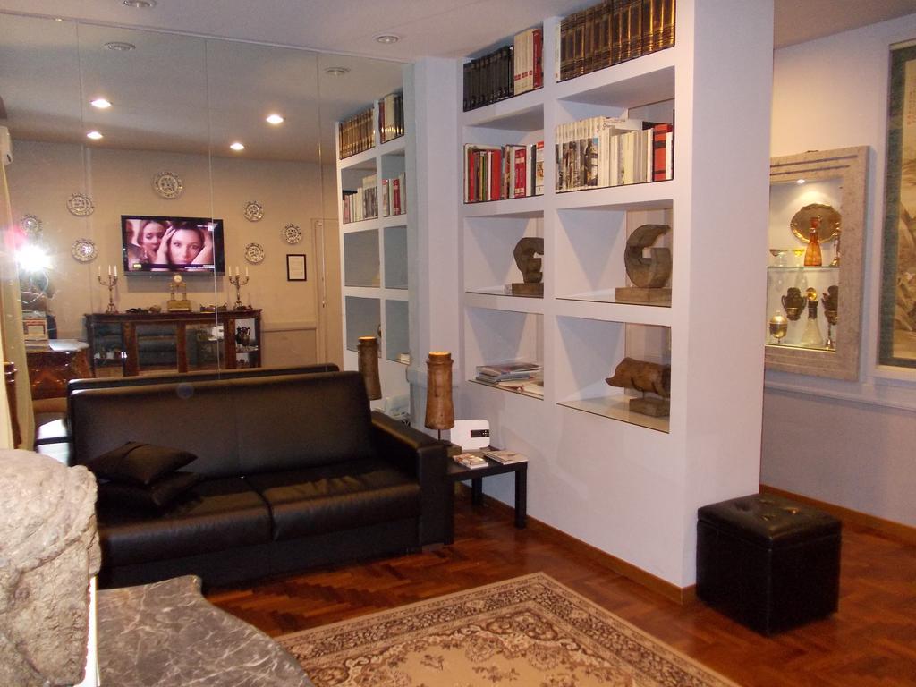 Luxury ai Banchi Nuovi Apartment Rome Bagian luar foto